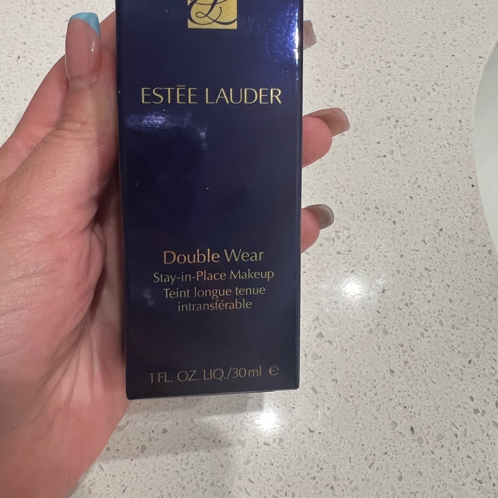 Estee Lauder Double Wear Foundation